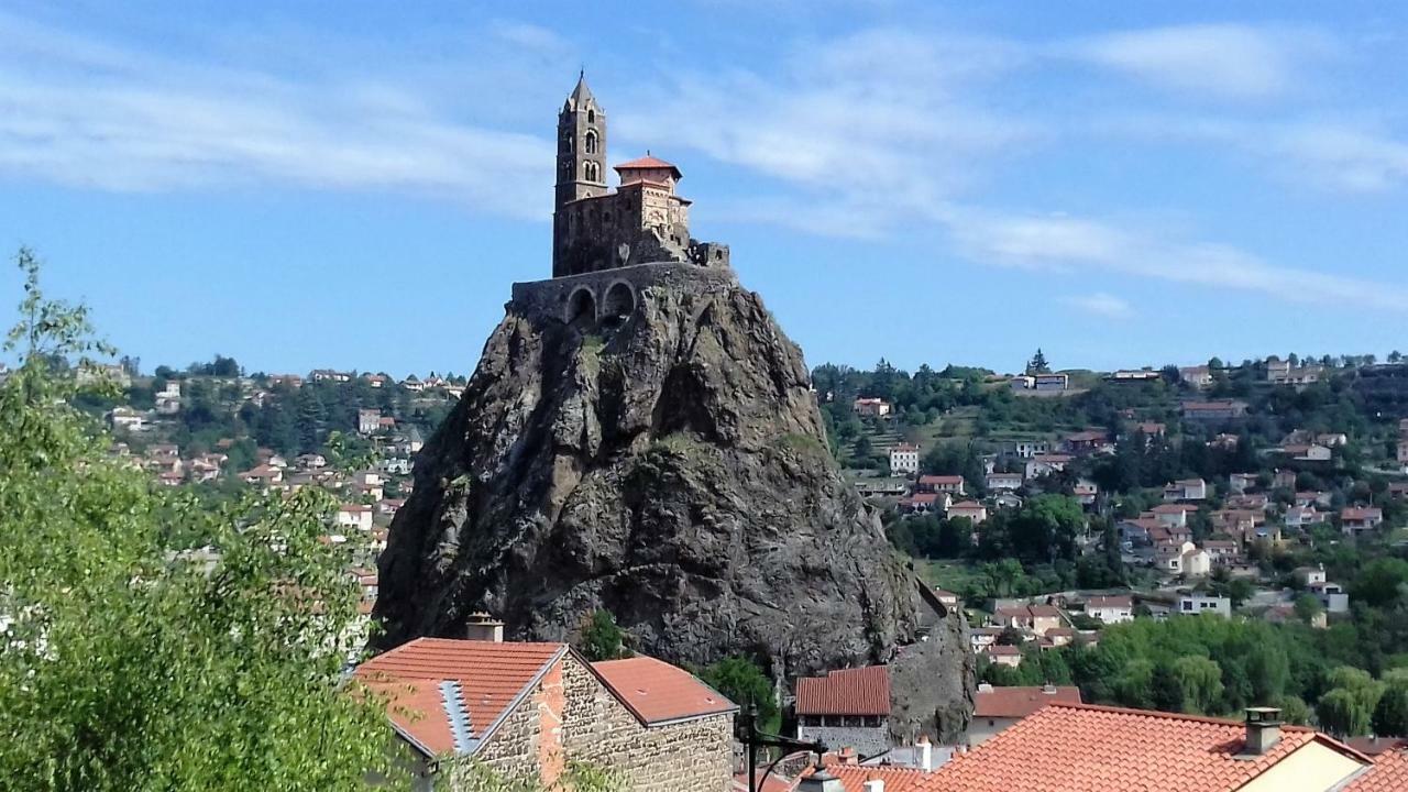 Апартаменты Le Petit Dyke Le Puy-en-Velay Экстерьер фото