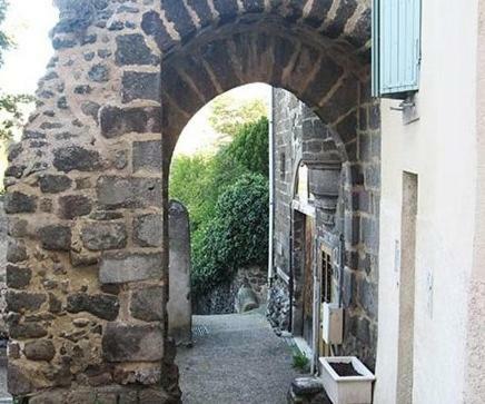 Апартаменты Le Petit Dyke Le Puy-en-Velay Экстерьер фото