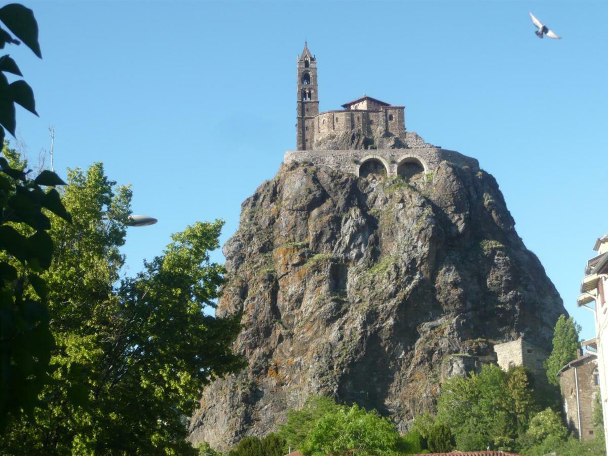 Апартаменты Le Petit Dyke Le Puy-en-Velay Экстерьер фото
